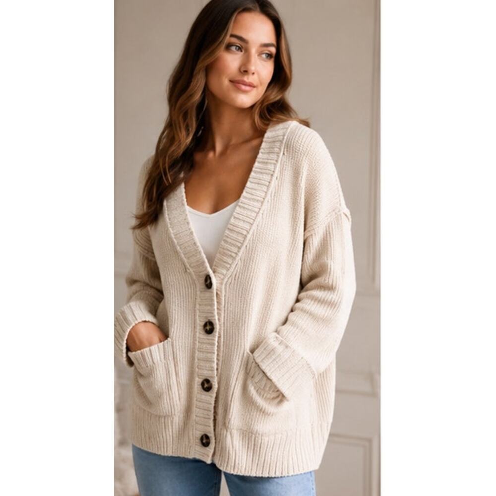 Abercrombie & Fitch Oversized Cream Oatmeal Knit Cardigan XS